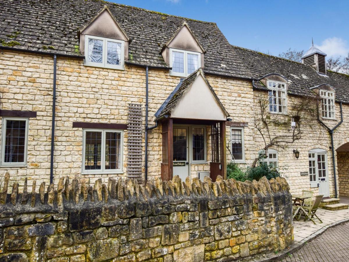 Anne Boleyn Winchcombe Exterior foto